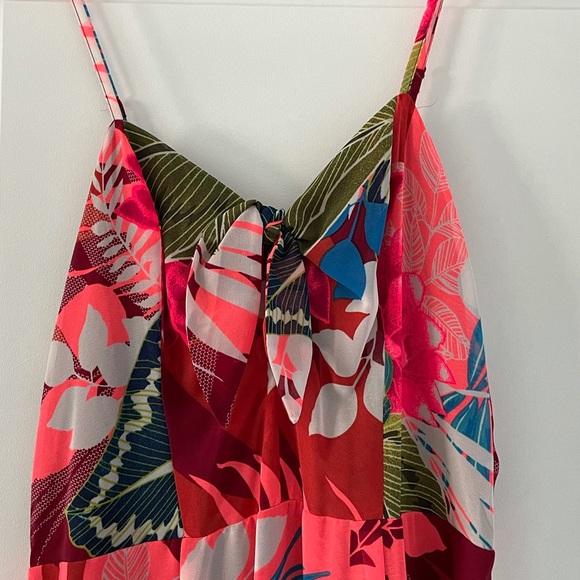 Express Bright Floral Maxi Dress - Picture 2 of 7